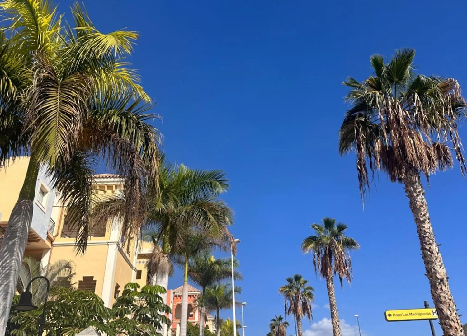 Sunset Apartment 3 & Heated Pool لوس كريستيانوس