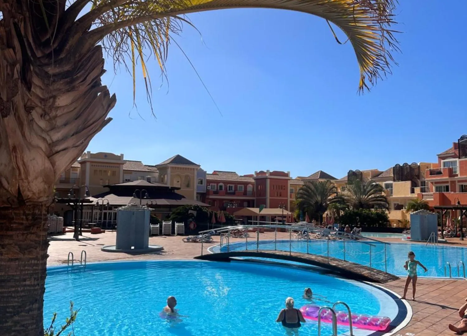 Sunset Apartment 3 & Heated Pool لوس كريستيانوس